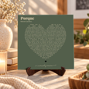 Azulejo de cerámica de 20x20 cm personalizado con la letra de una canción formando un corazón, vista frontal